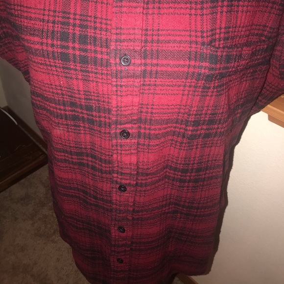 HOST PICK Decree Red Sleeveless Button Front Plaid Muscle Shirt Tank Size XL - Picture 5 of 8